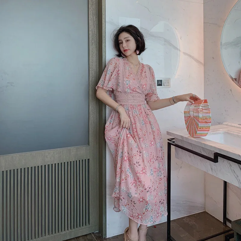 

Fashion V-neck Chiffon Floral Dress Women's Summer 2022 French Five-point Sleeves Print Long Pink Big Swing Floral Dress Women