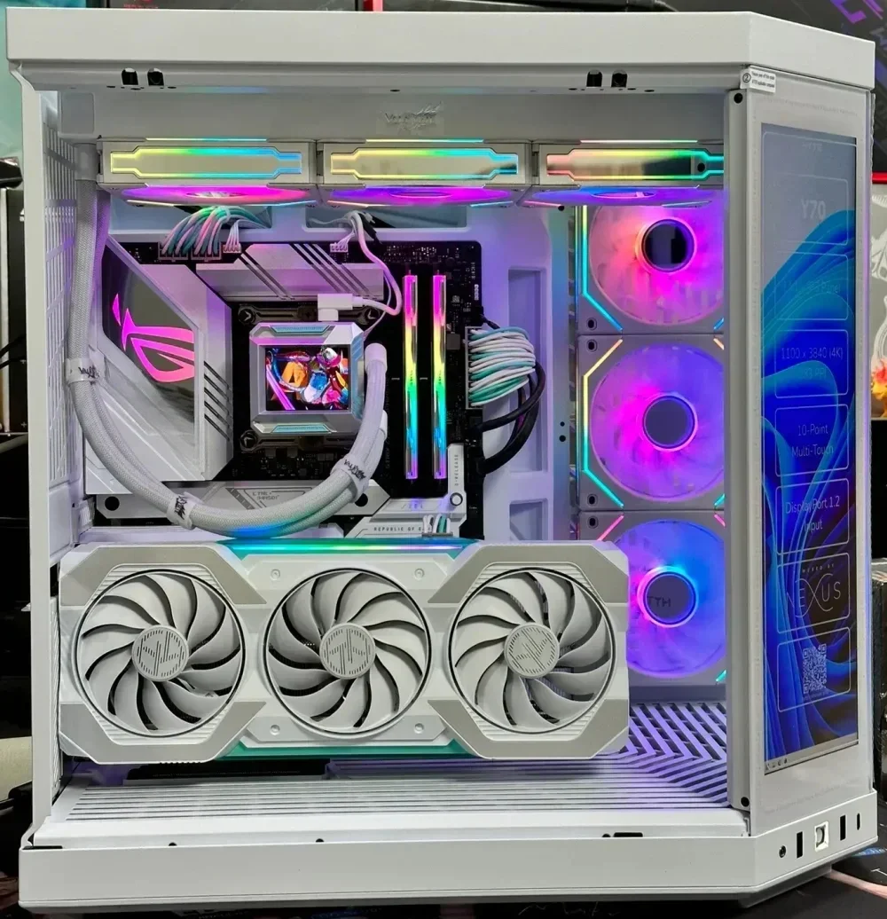 Y70 Dual Chamber ATX Mid Tower Современная эстетика со встроенным сенсорным ЖК-дисплеем 4K