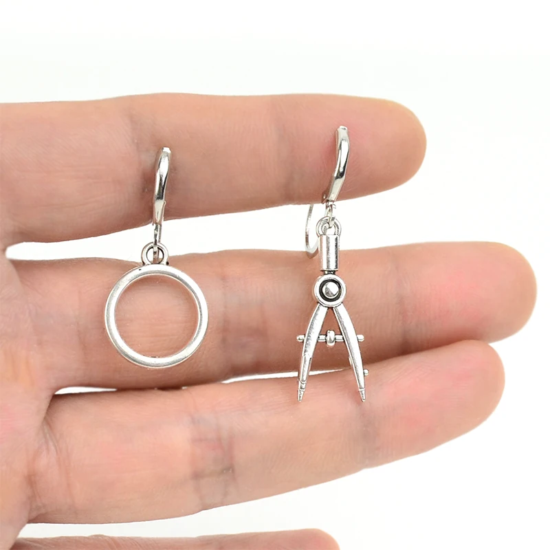 

Compasses Circles Asymmetry Drop Earrings For Women Geometric Dangle Earrings Metal New Design Jewelry Women Ear Clip S197