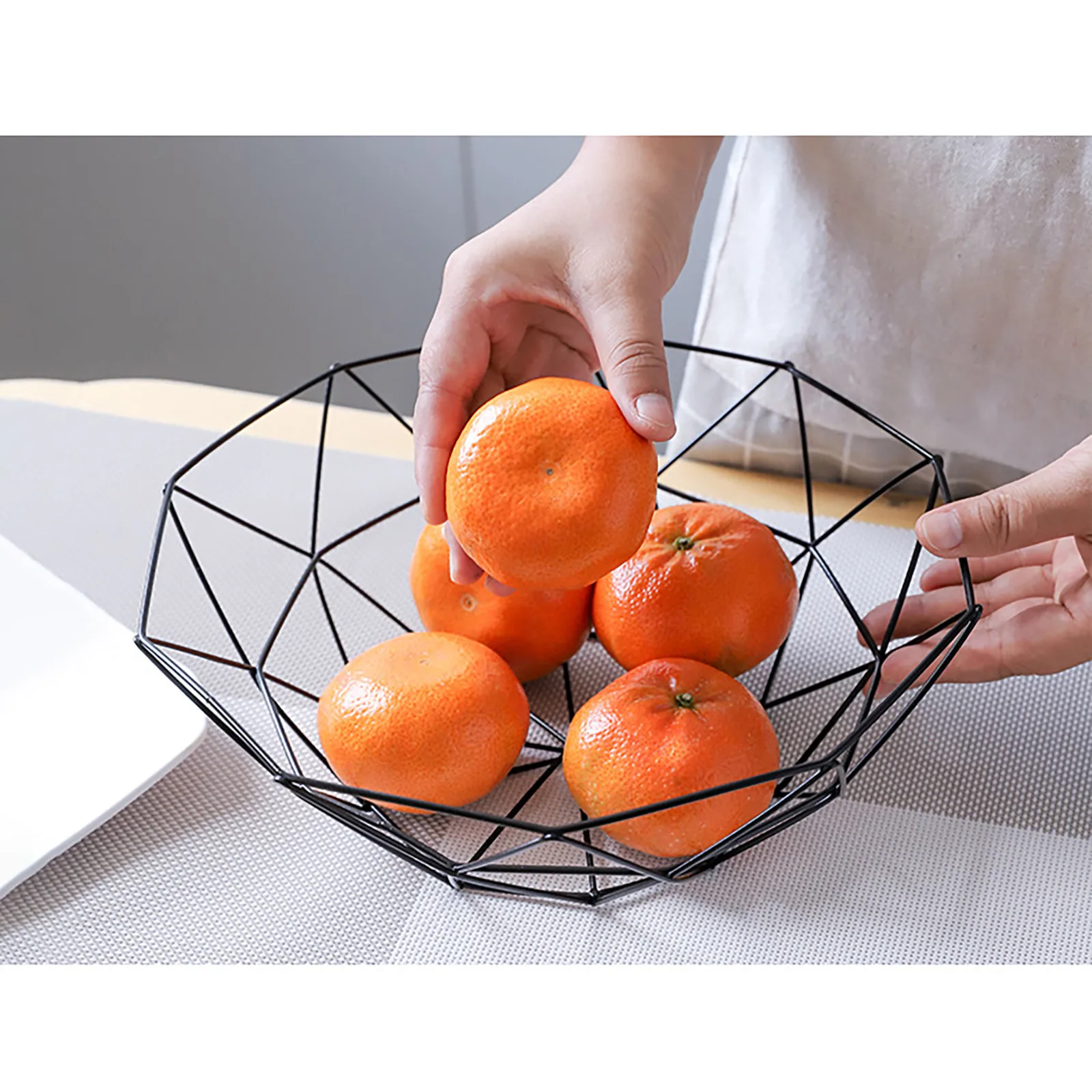 Металлическая фруктовая корзина современная проволочная закусочная хлебная овощная хранение чашки кухонные яйца десерт держатель нордический органайзер торт-сервировка.