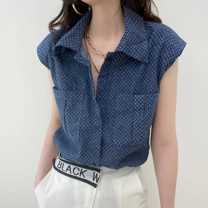 

Korean Style Vintage Sleeveless Denim Shirts Women Tops 2022 New Summer Turn Down Collar Single Breasted Pockets Jean Blouses