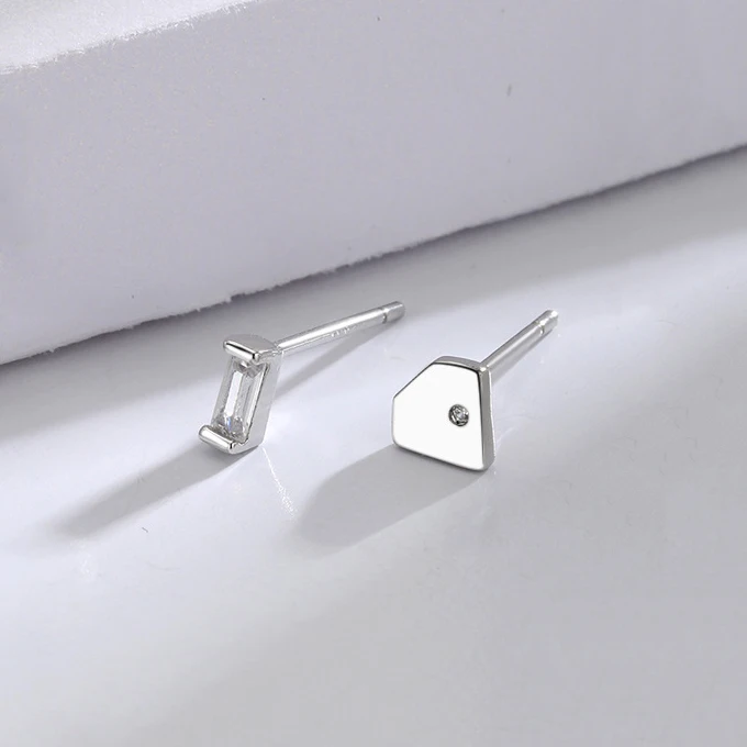 

MEETSOFT 1 Piece 925 Silver Heart Geometric Zirconia Stud Earrings for Women Fine Jewelry Minimalist Accessories
