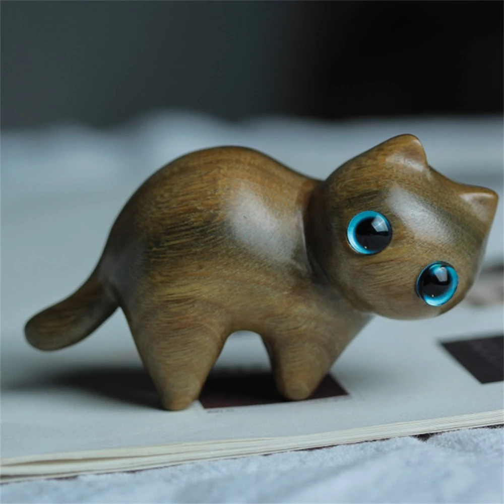 

2023 Handmade Sandalwood Carving Cat Ornaments Cute Mini Compact Wooden Cat Ornaments Cat Wooden Crafts Desktop Decoration Gifts