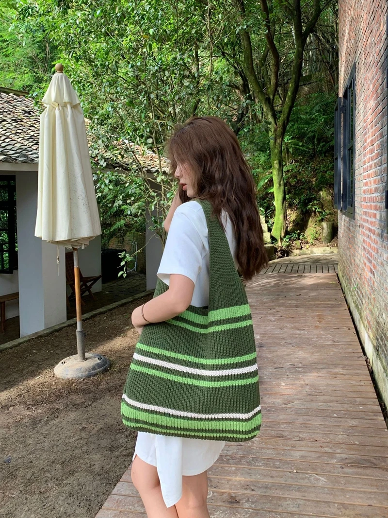 Casual knit tote bag Large Capacity Travel Wrist Bag Fashion Shoulder Shopper Open Handbag For Women