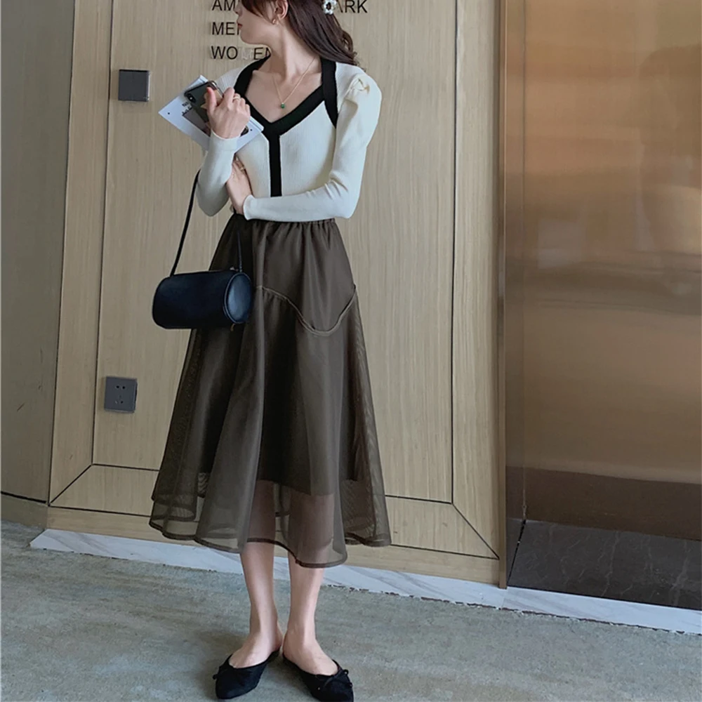 

2022 Короткая юбка для йоги VD3085, свободная юбка-кюлот с имитацией двух накладных вставок, для сухого бега, фитнеса, тенниса