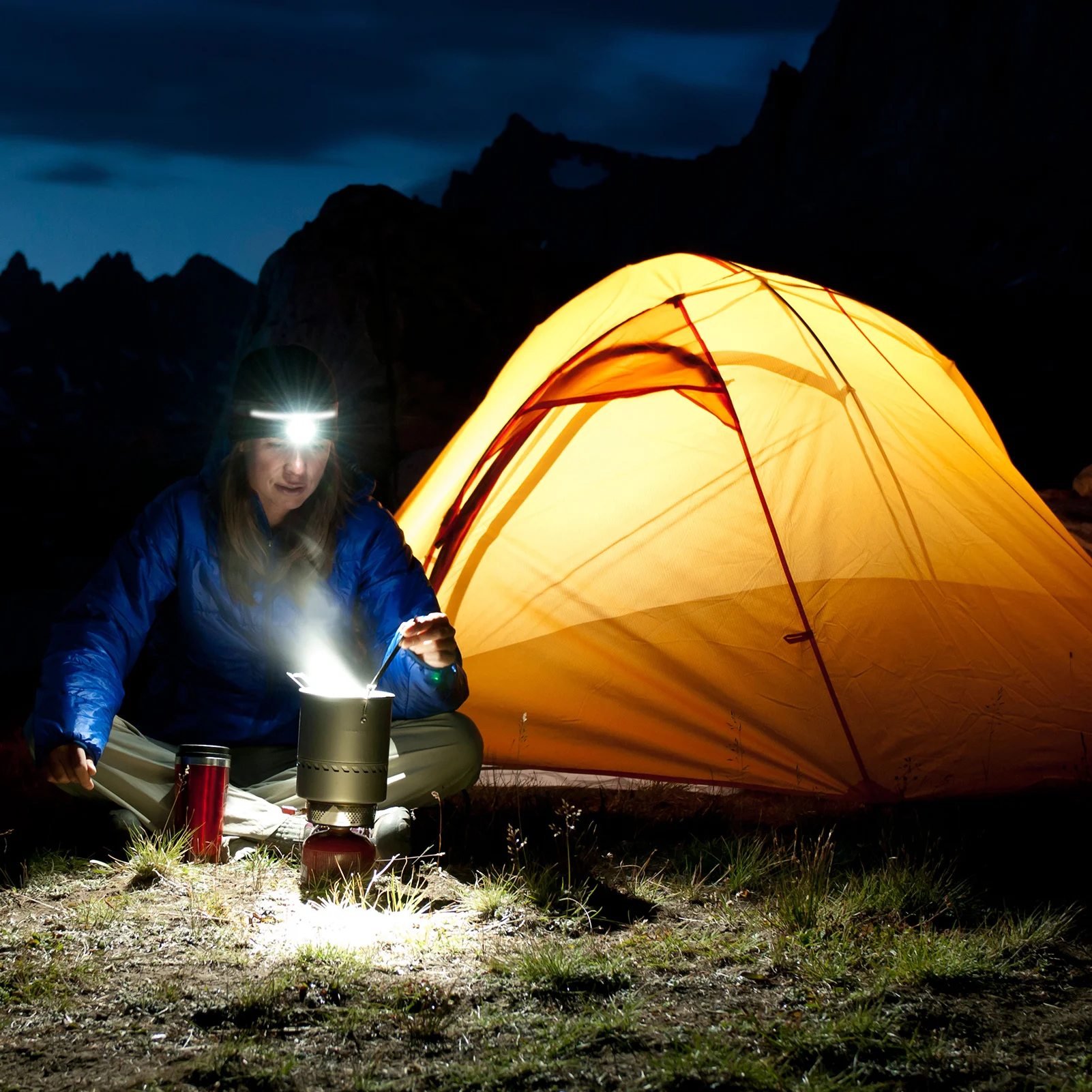 мартьянково кемпинг. мальчики в кемпинге. вуокса камп глэмпинг. Camping reading. фонарь в палатку.