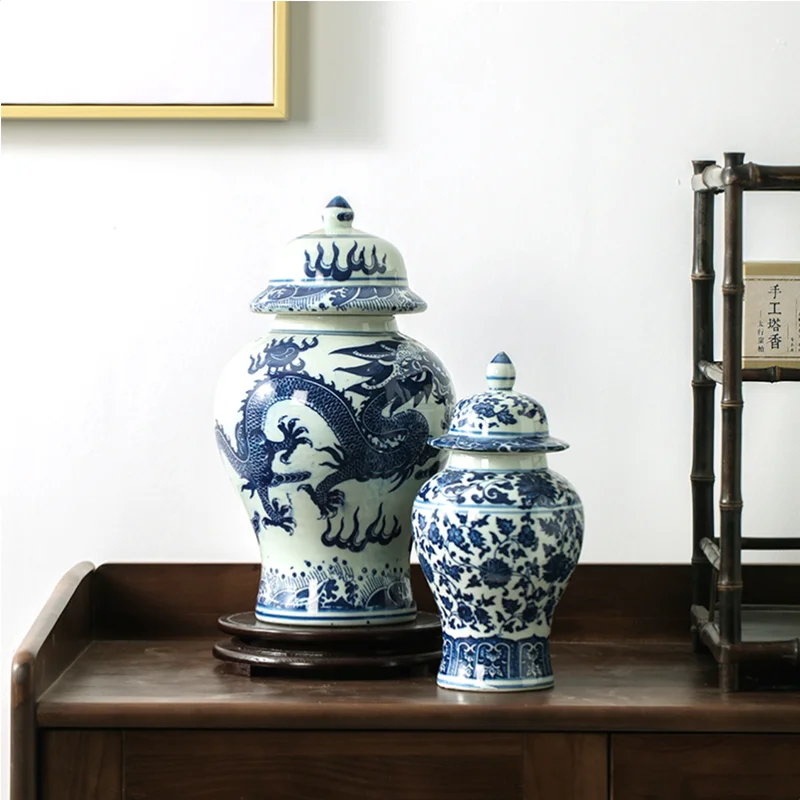 

Vintage Blue White Ceramic Pot Storage Jar with Cover Modern Dried Flower Vase Home Decoration Flower Arrangement Accessories