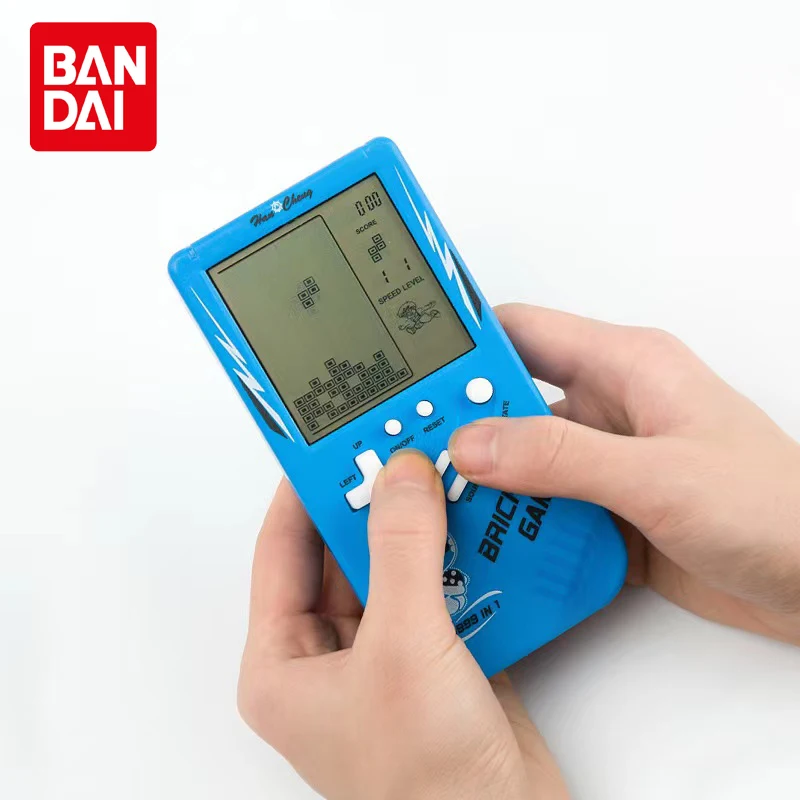 1Pcs Big Screen 90S Nostalgic Classic Game Pixel Funny Play Machine Portable electronic toy Child toys for boy christmas gifts