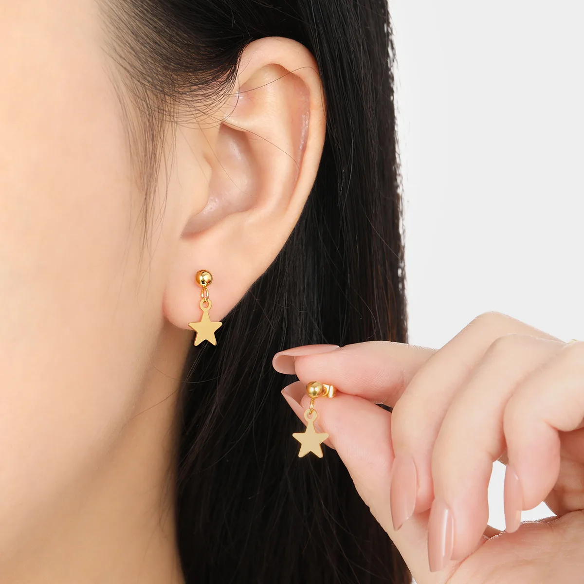 Водонепроницаемые серьги-гвоздики в форме звезды из нержавеющей стали с золотым