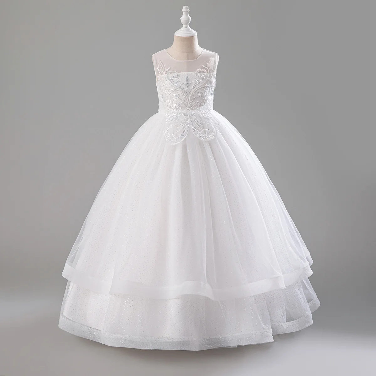 Потрясающее кружевное праздничное рождественское платье с аппликацией и