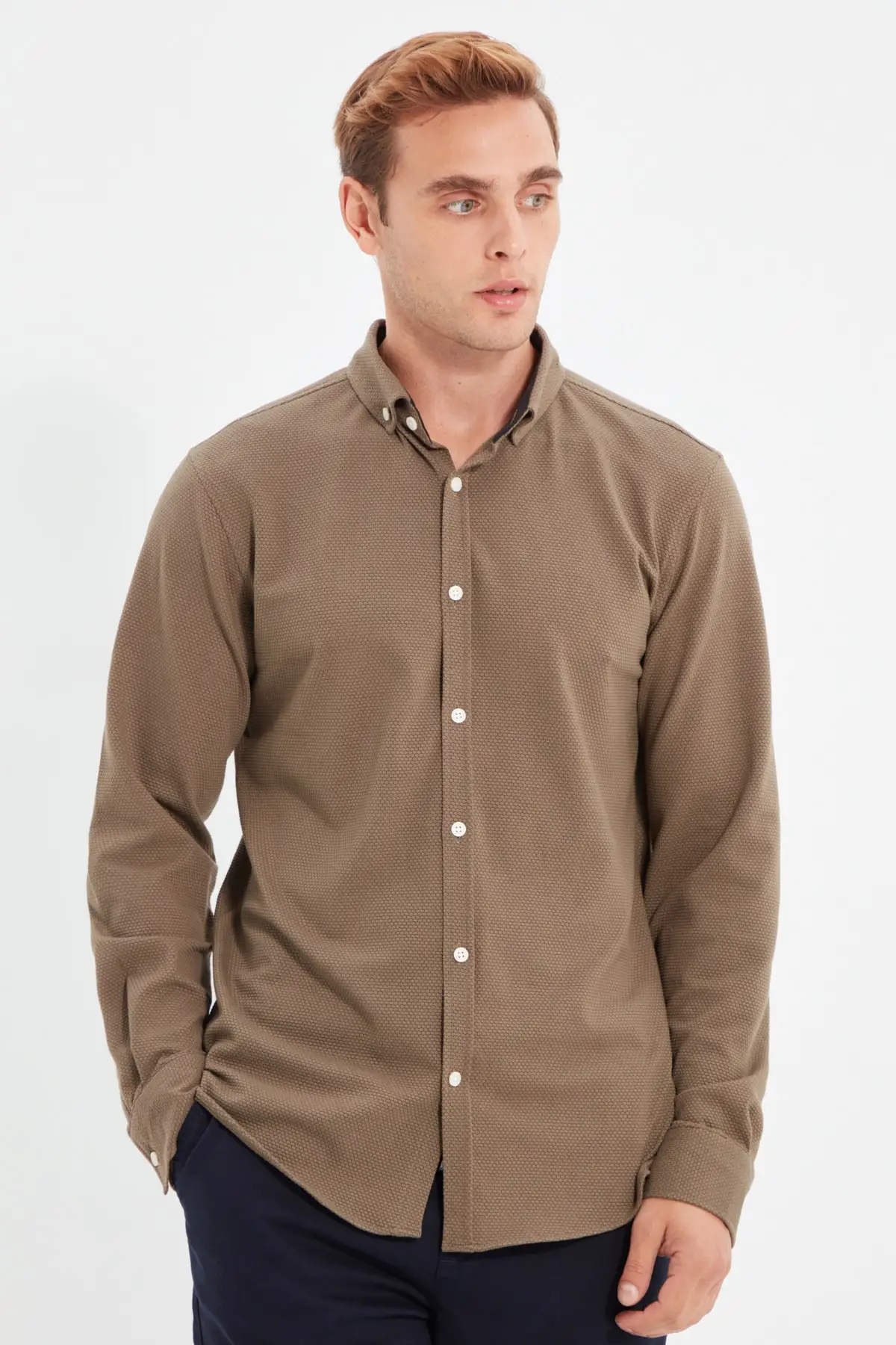 

Trendyol Male Super Slim Fit Buttoned Collar Gipeli Honeycomb Single Jersey Long-Sleeved Shirt TMNAW22GO0036