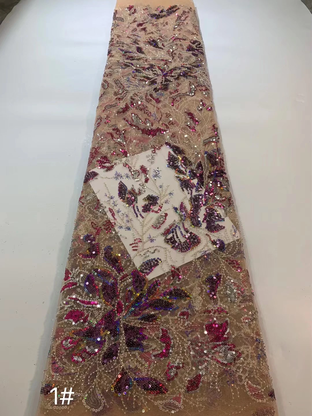 

Новейшие африканские бусины ручной работы, высокое качество с великолепными блестками, сетчатые кружева, французская Тюлевая ткань, искусственное вечернее платье