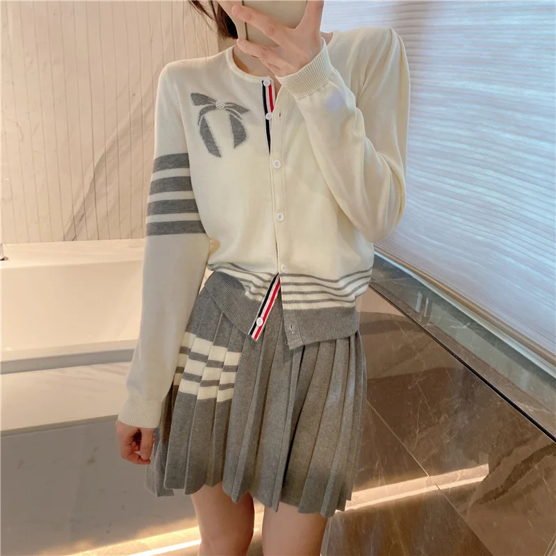 High-quality Wool Small TB Suit Skirt Three-dimensional Pearl Bow Cardigan Pleated Skirt Two-piece Women
