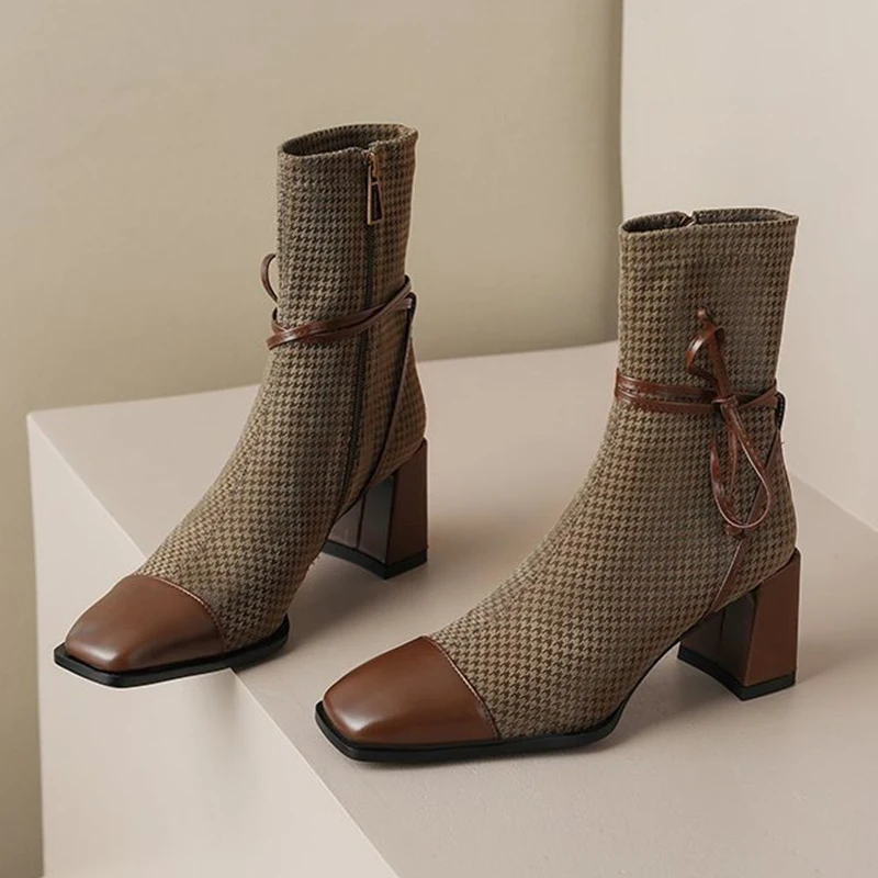 Женские ботильоны на высоком каблуке с бантом и квадратным носком новинка 2025