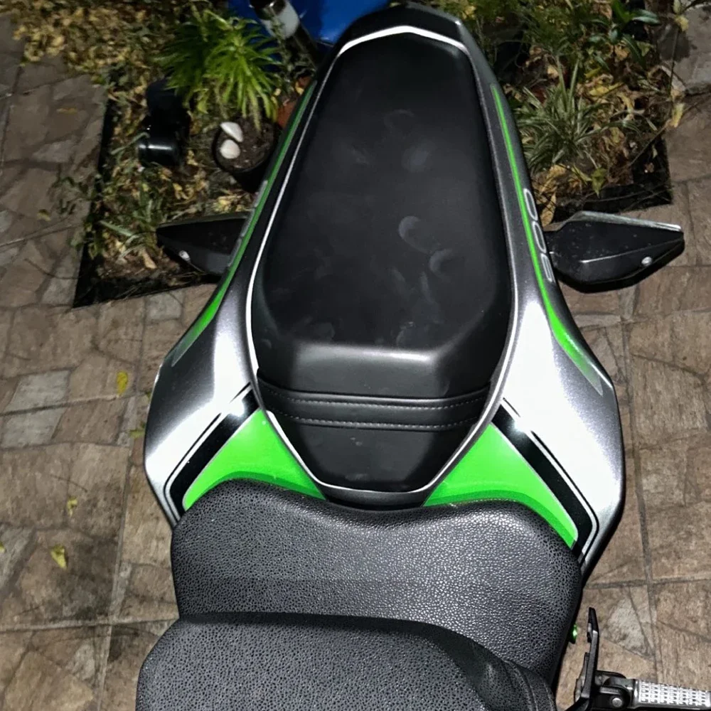 2023 Z900 подушка сиденья мягкая Pillion Solo задние пассажирские седла аксессуары для