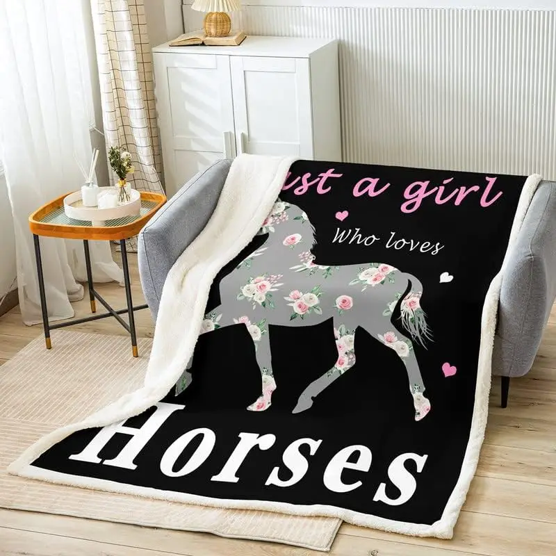 

Cartoon Horse Sherpa Blanket Rose Floral Horse Fleece Throw Blanket for Bed Sofa Couch Just A Girl Who Loves Horse Plush