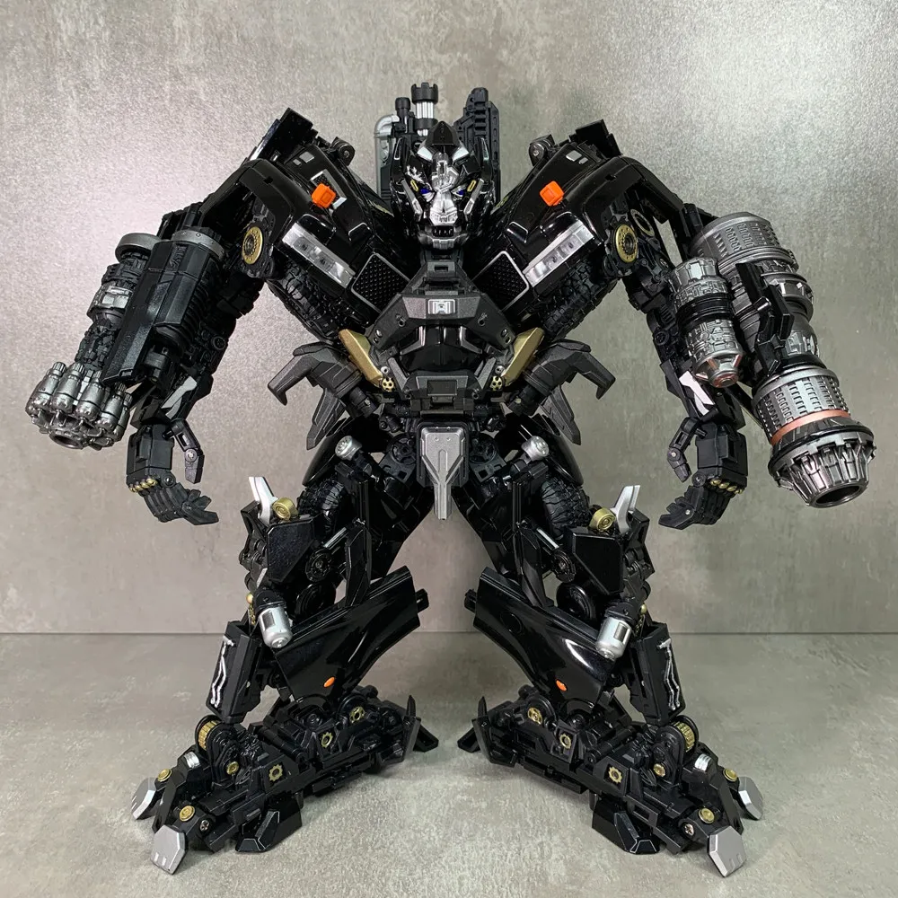 Фото В наличии: Трансформер Weijiang Black Apple Ironhide M06 M-06, игрушка-трансформер MPM06, увеличенная фигурка-трансформер, коллекционные подарки №2