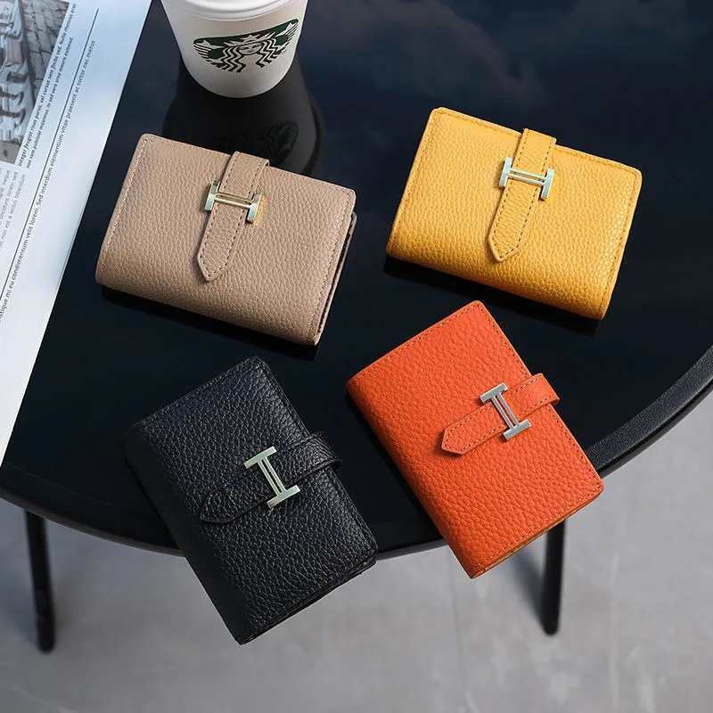 Женский короткий кошелек из искусственной кожи