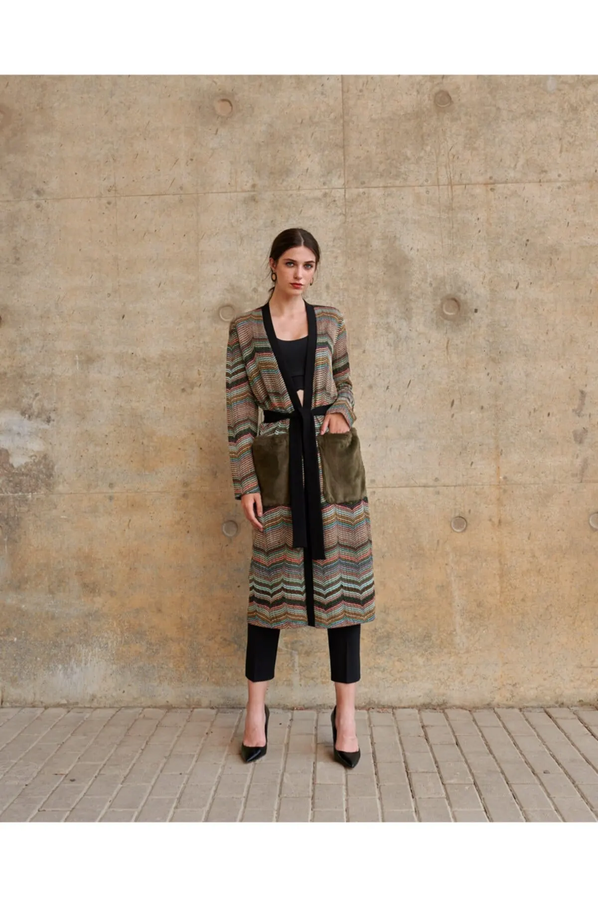 

Женский кардиган с V-образным вырезом и геометрическим рисунком, плюшевый Карманный Повседневный вязаный качественный модный свитер с пояс...