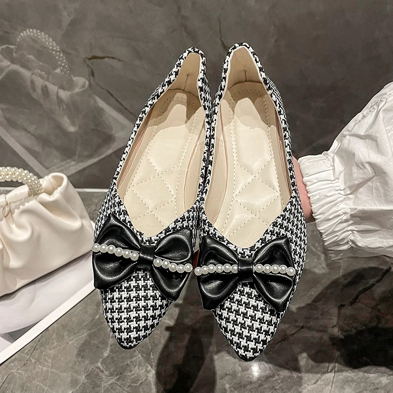 

Женские туфли-лодочки на плоской подошве, с острым носком, без застежки, повседневная элегантная обувь, размеры 43, весна-лето 2022