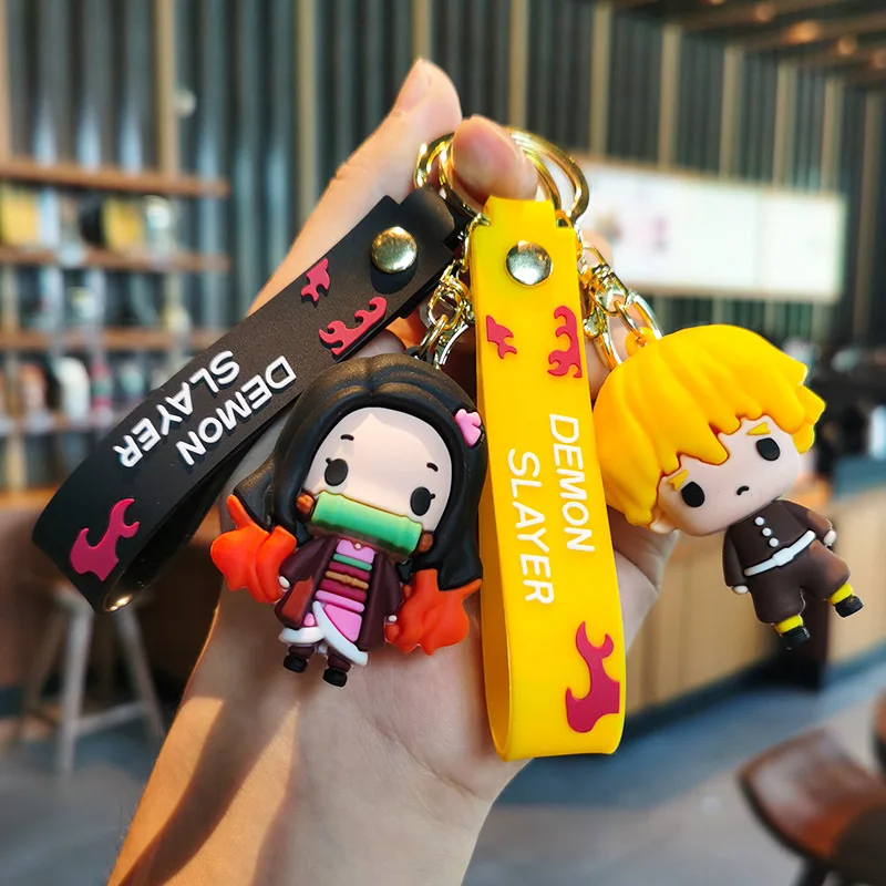 Брелок для ключей брелок в автомобиль виде фигурки киметасу камадо танджиру