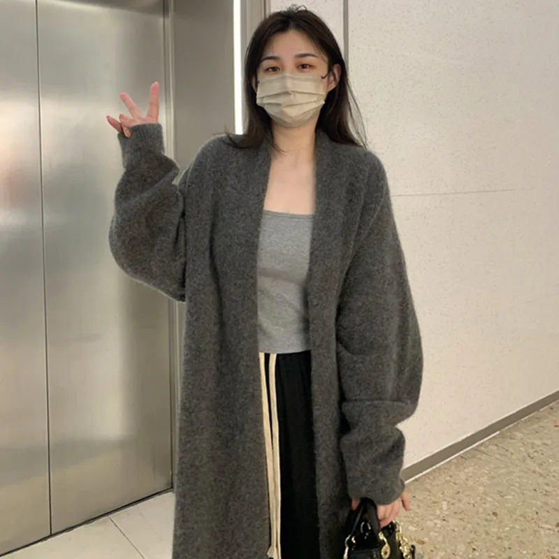 Рисунок 2 - Женская трикотажная куртка средней длины