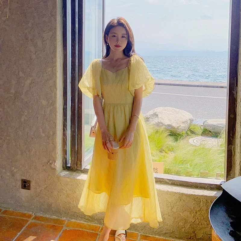 Длинное платье ярких цветов для женщин лето 2024 новый стиль корейская версия