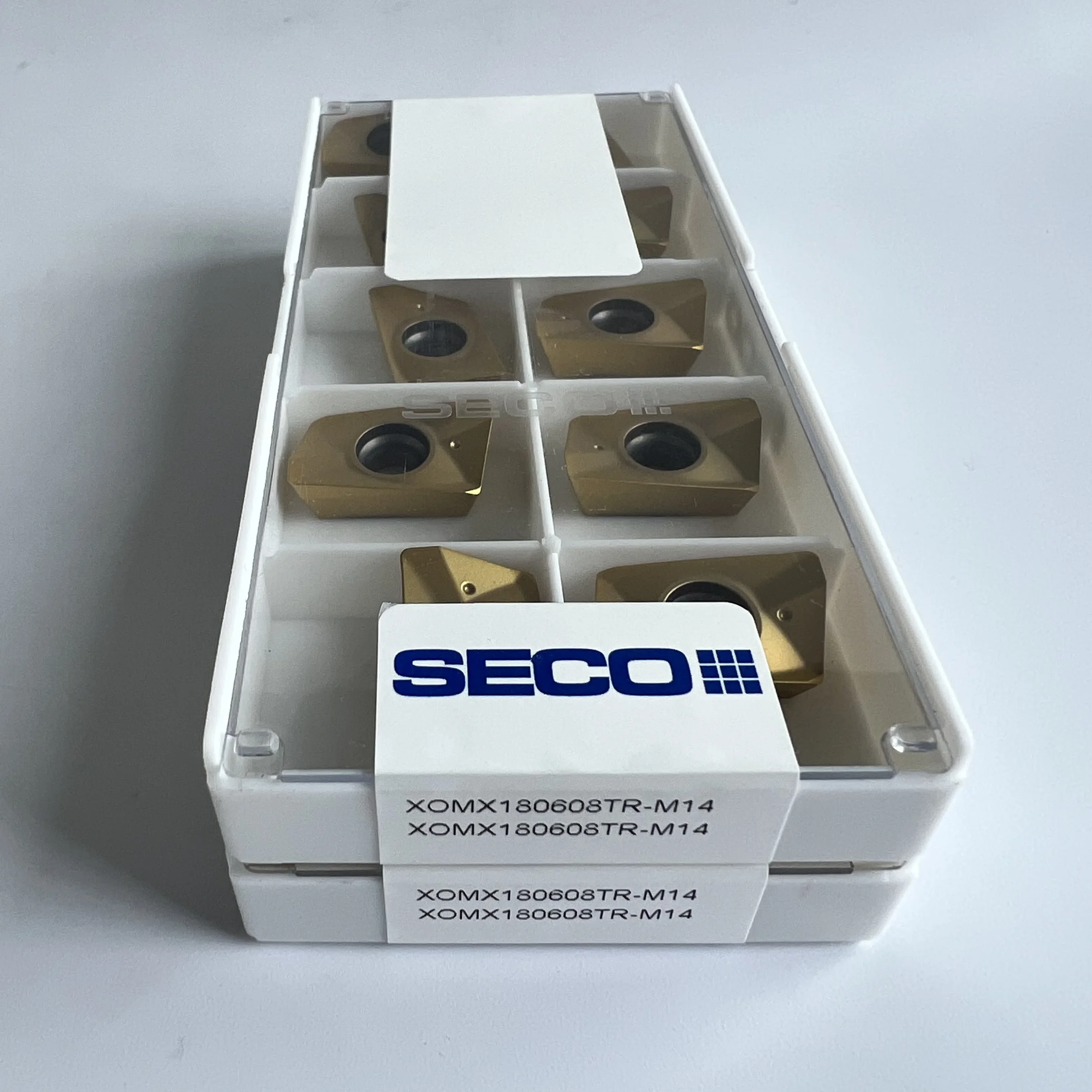 Фрезерный станок с ЧПУ F40M