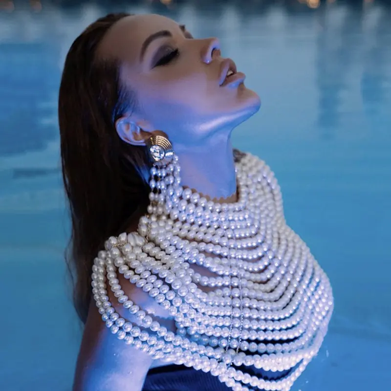 

Pearl Shoulder Chain Shawl Top 2022 New Fashion Ladies Round Neck Cloak Sleeve Pearl Shawl Top Women Elegant Shawl Top Women