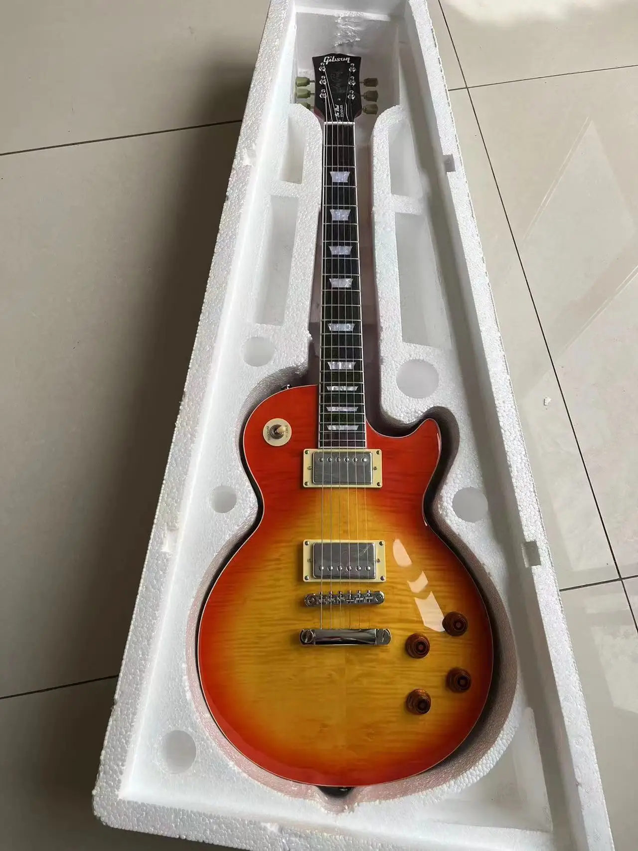 

Send in 3 days Flame Maple Top G Les Standard Brown LP Paul Electric Guitar in stock ASGFSDAG