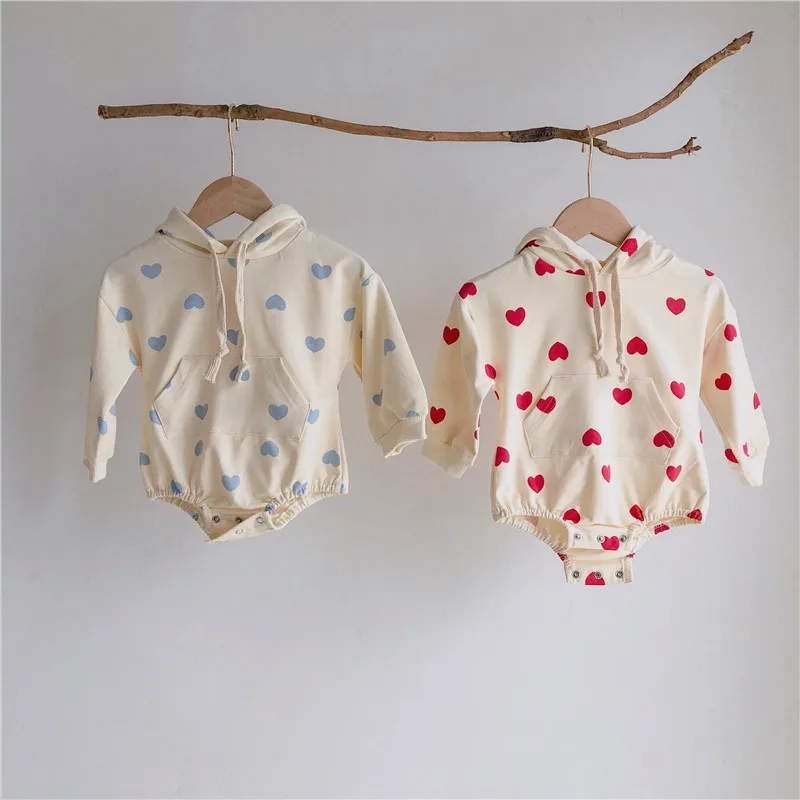 

2022 Spring Baby Bodysuit Newborn Baby Clothes Heart Print Toddler Girls Suit Long Sleeve Baby One piece