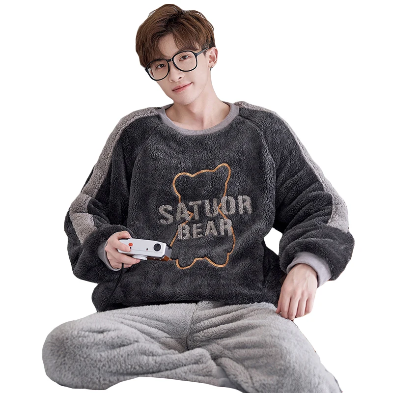 FUNISHI Winter Pajamas Men's pijama Loose Version Pajama Set Inspissate Flannel Plus Size 4XL Pullover Sleepwear Cartoon