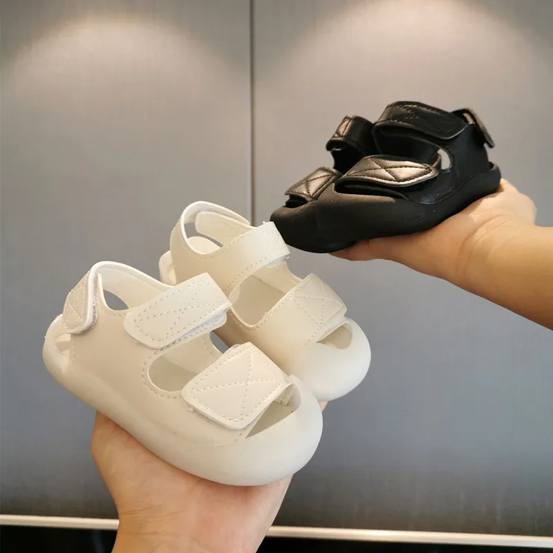 

2023 Summer Children's Baotou Soft Bottom New Little Girl Infant Toddler Shoes Casual Simple 0-3 Years Old Anti-kick Sandals