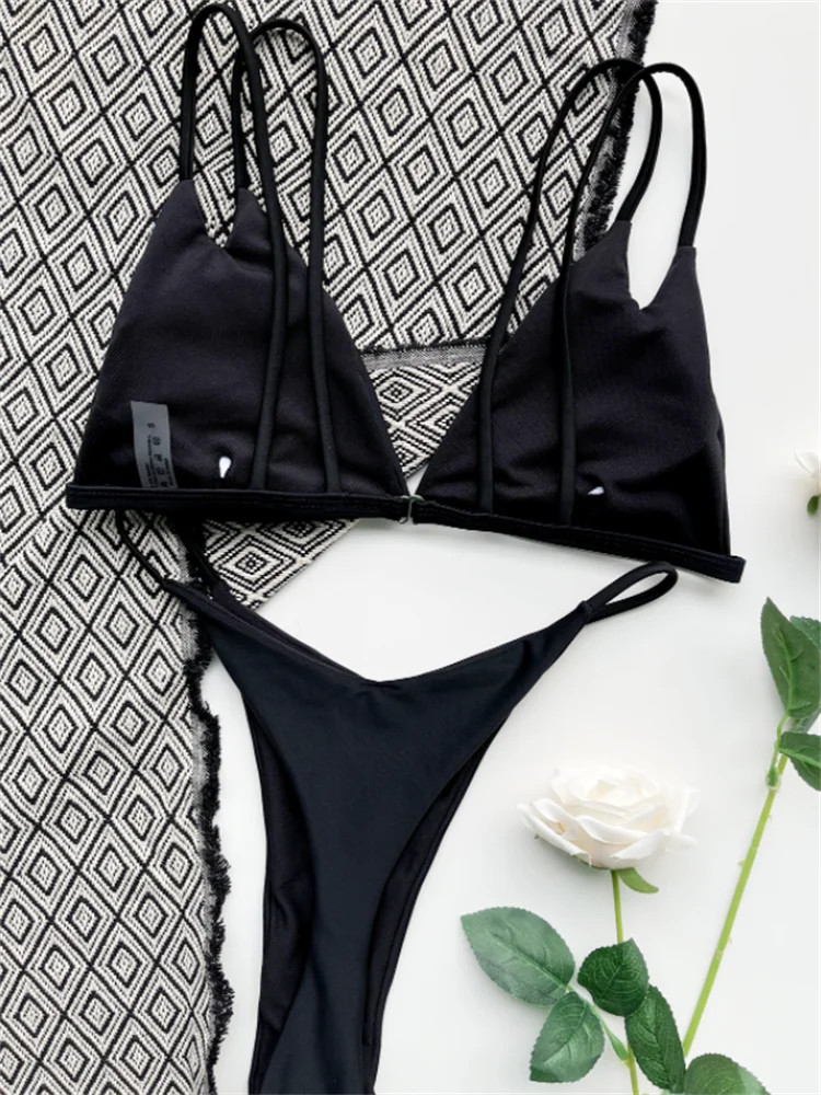 Купальник-бикини женский однотонный черный с открытой спиной 2 предмета |