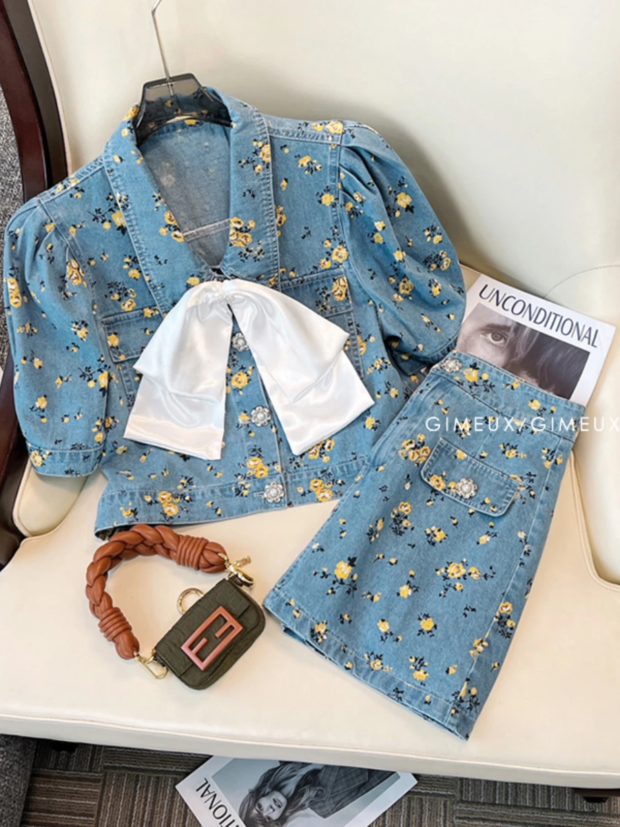 

Women's 2022 Summer New Fashion Sweet Elegant Floral Denim Short Coat Ladies Simple Office Lady Above Knee Skirt Two-Piece Set