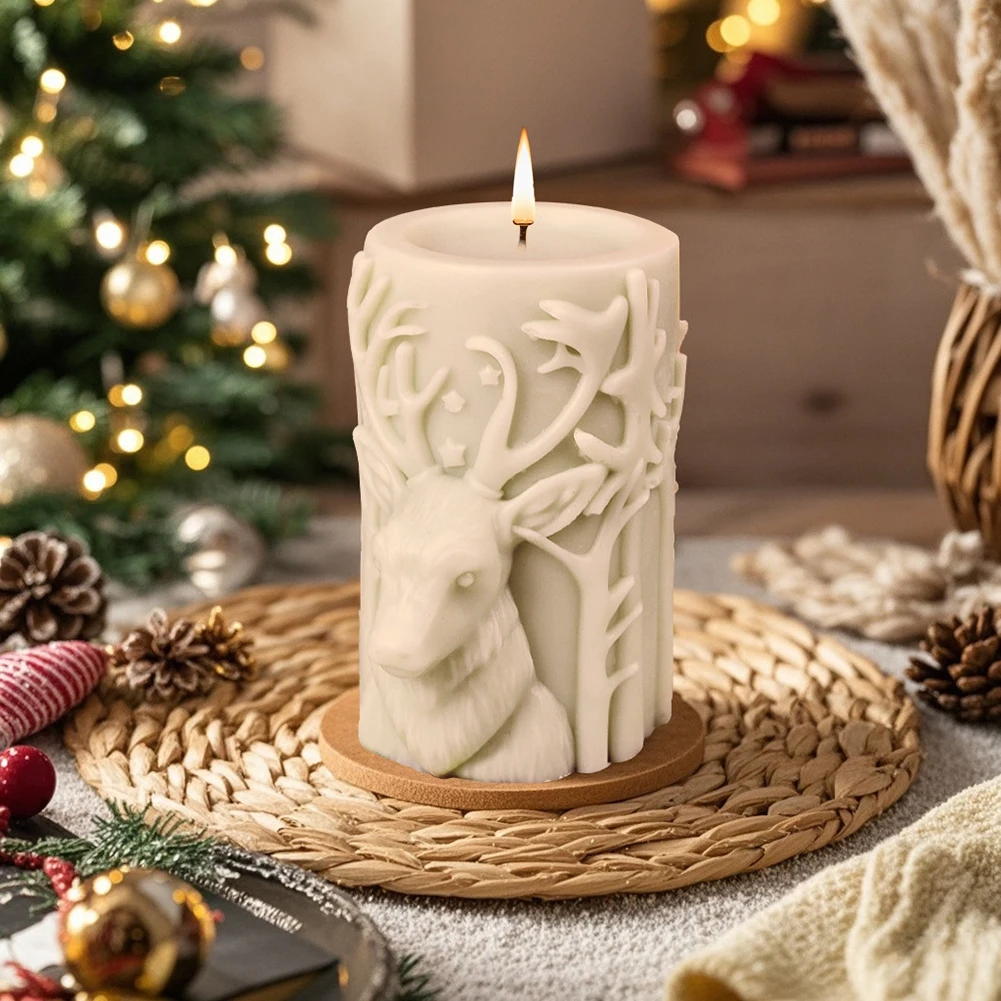 Зимняя рождественская свеча с изображением лося цилиндрическая для