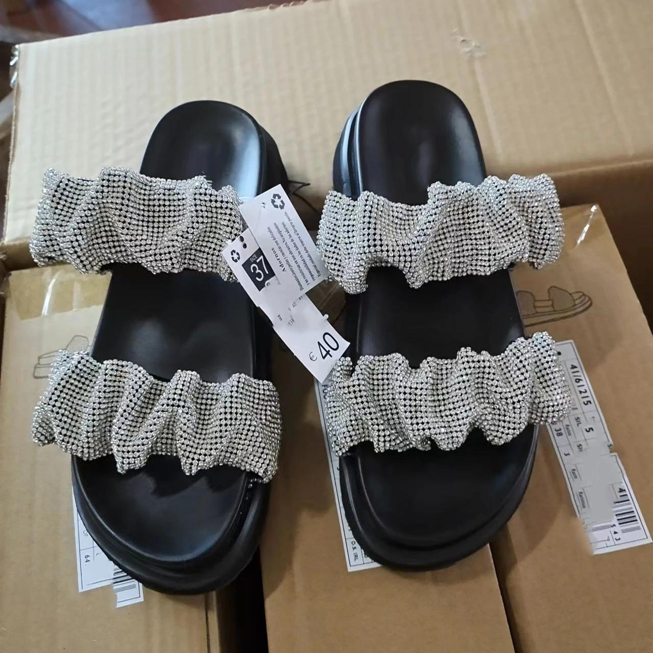 European and American 2023 new fashion casual Fashion pleated rhinestone women's platform slippers sandals