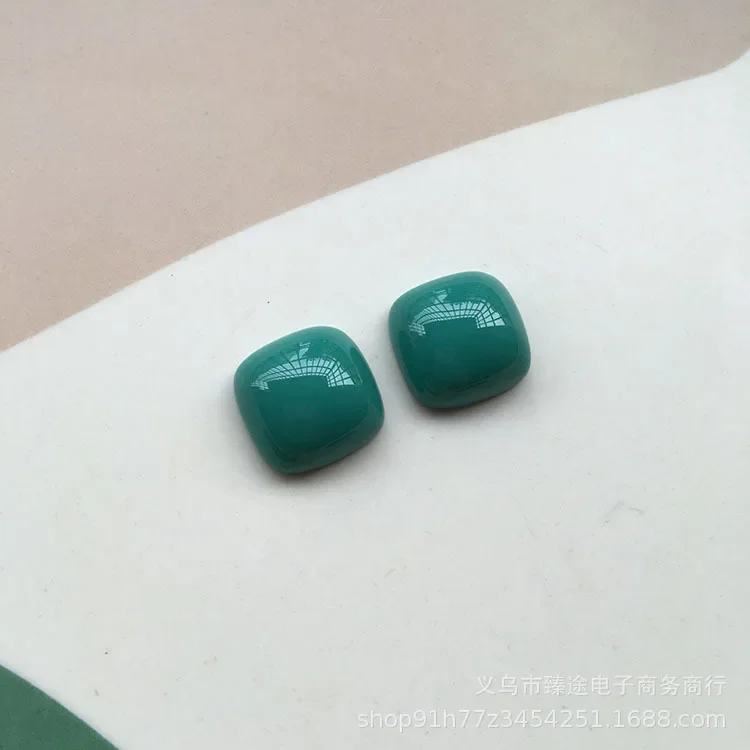 

Кабишоны из смолы 5 шт.