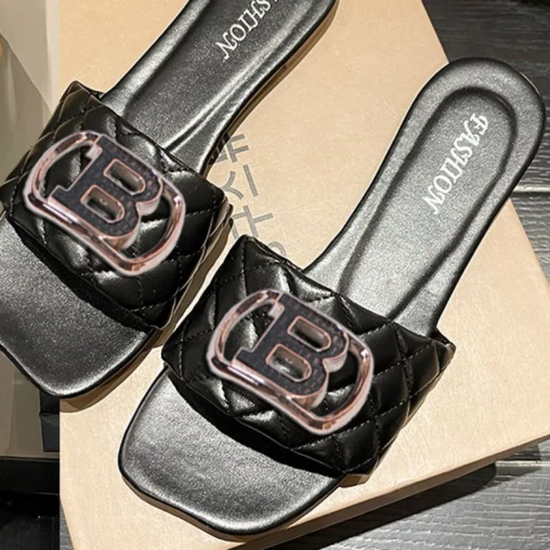 

Women Rhombus Design Luxury Decor New Flat Sandals Temperament Open-toe Vacation Casual Slides Party Elegant Office-Ladies Shoes