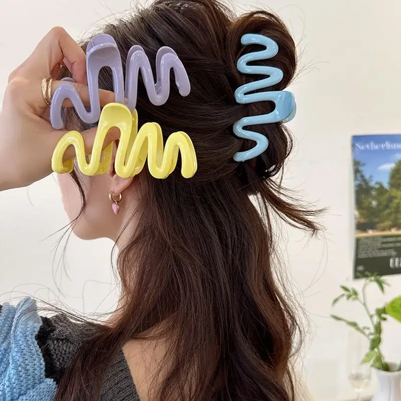 

Jelly Color Wave Hair Claw Fashion Irregular Hair Clip for Volume Hair Fork Hair Chignon Bun Holder Women Thick Hair Accessories