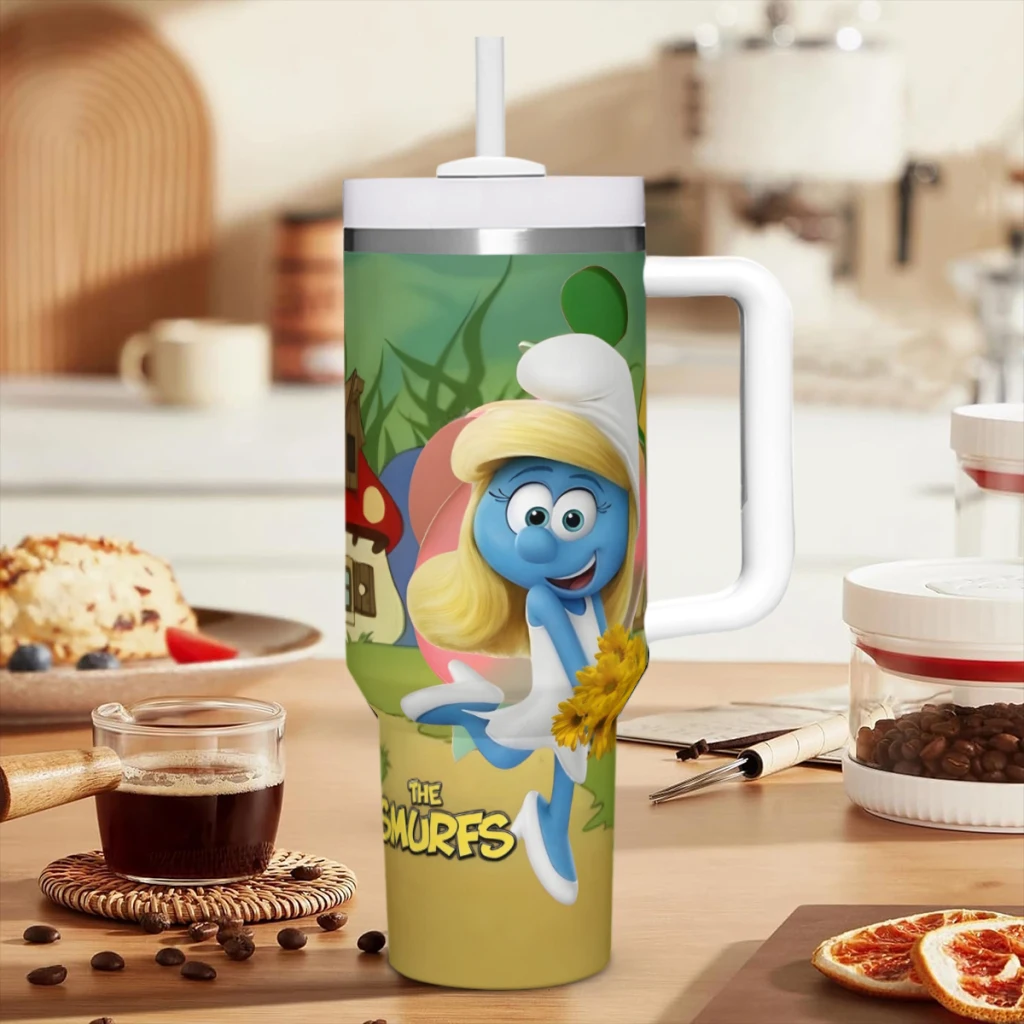 Стакан The-Smurfs на 40 унций с ручкой и соломенной крышкой. Изолированные стаканы из