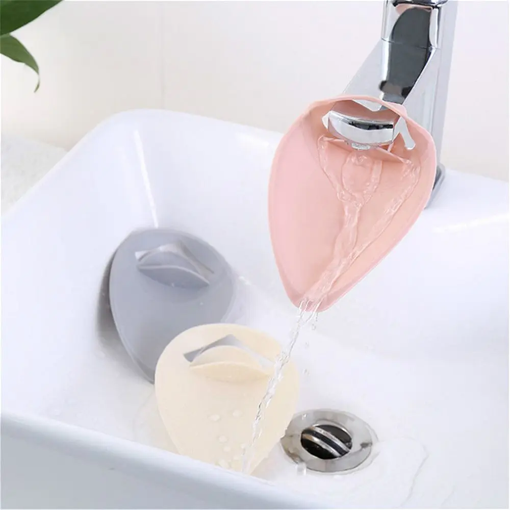 1 Pcs 14.5*10 cm Lovely Silicone Faucet Extenders Kitchen Bathroom Water Tap Extension Water Faucets for Children Hand Washing
