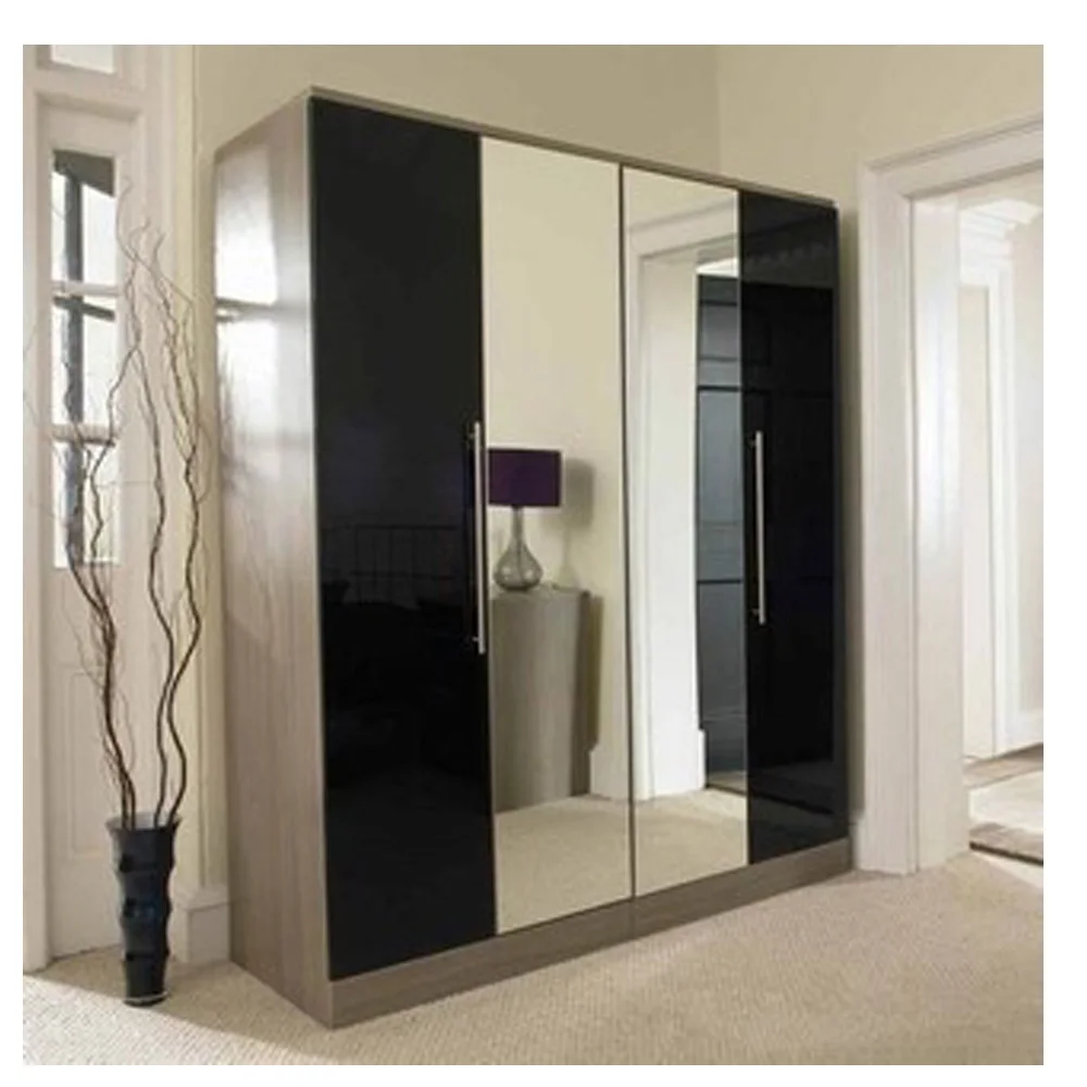 Шкаф с распашными дверями fs704. Шкаф распашной в прихожую с зеркалом. Зеркальный шкаф в прихожую с распашными дверями. Прихожая с зеркальными дверями. Шкаф в прихожую неоклассика белый.