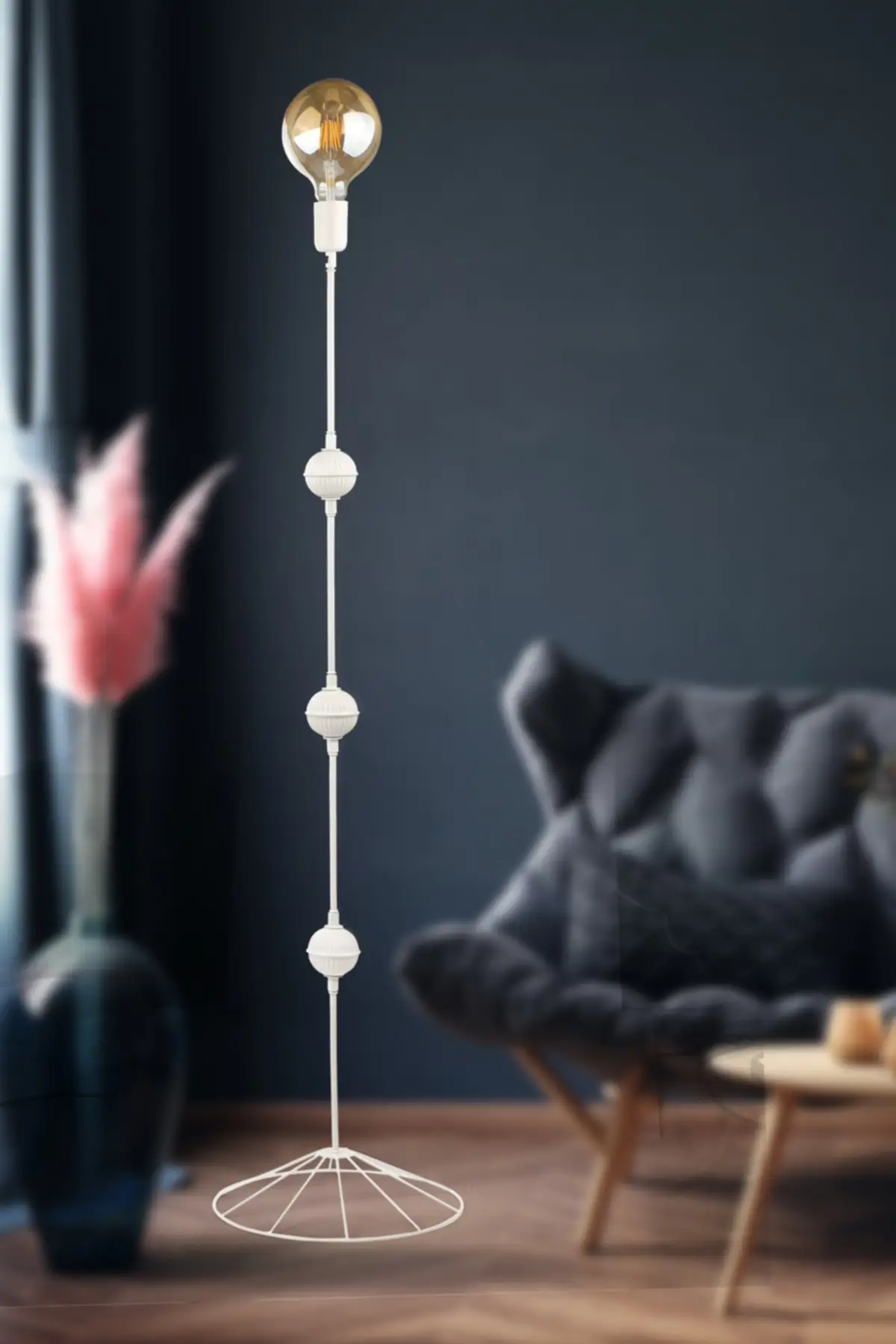 

Белая Напольная Лампа Karlos