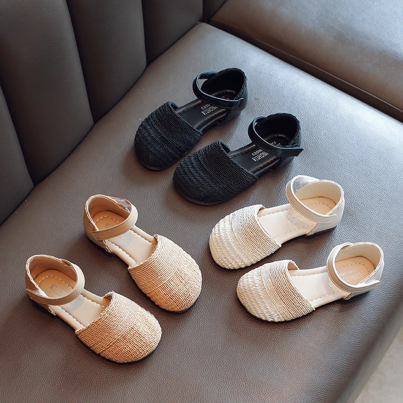 

Сандалии с закрытым носком для девочек, уникальные плиссированные босоножки принцессы в ретро стиле, модные Нескользящие тапочки во французском стиле на плоской подошве, лето