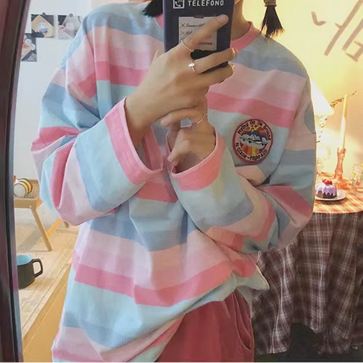 

Женская футболка с длинным рукавом и вышивкой, в полоску