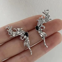 creative metallic butterfly wings earrings female 2022 new fashion sweet cool wind stud earrings light luxury earrings trend