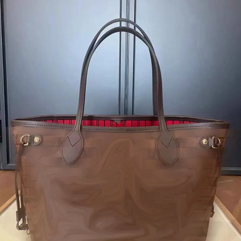 Рисунок 6 - Сумка-тоут TINBERON 60 см