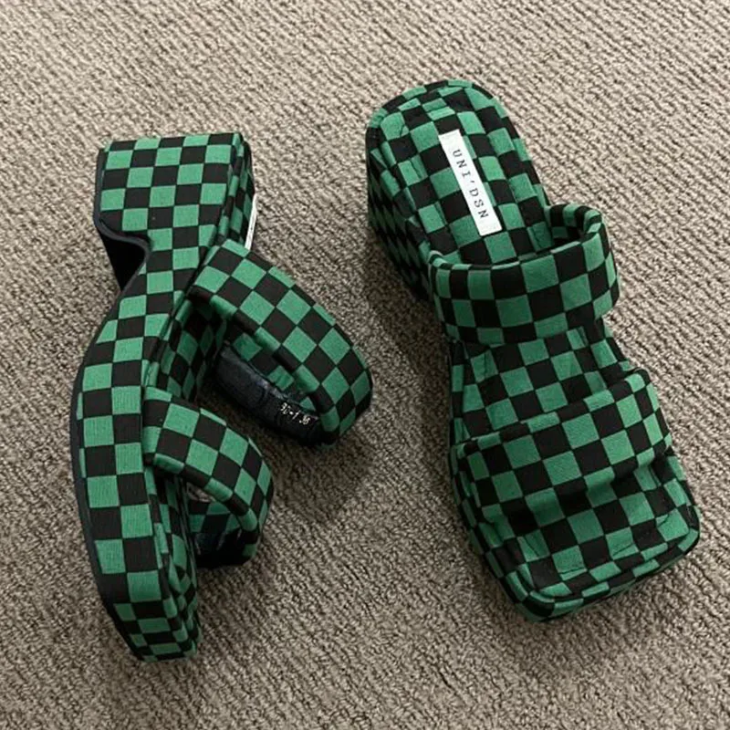 

Thick Platform Slippers Women Sandals Summer Shoes 2022 New Trend Causal Heels Shoes Ladies Beach Slides Flip Flops Hot Sale