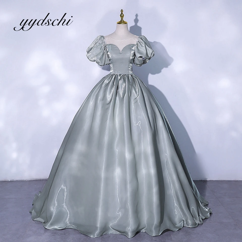 Элегантное атласное бальное платье с пышными рукавами и v-образным вырезом по